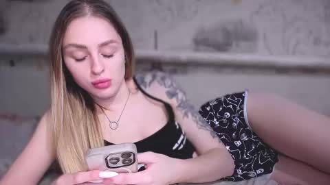 Snapshot of rita_orra chatting on March 12, 1:30 pm Rita online show from March 12, 1:30 pm
