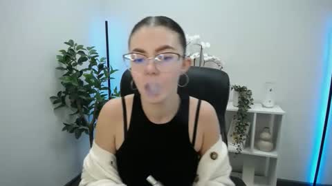 ritaneer online show from February 1, 9:06 am