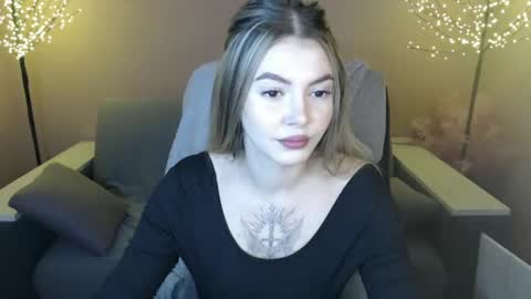 ritaneer online show from December 8, 9:13 am