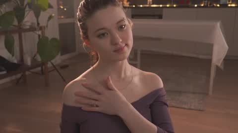 Akemi online show from February 2, 7:21 pm