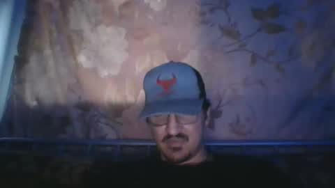 LaLegende online show from May 22, 11:44 pm