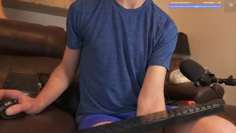 Ryan aka KeylimeRy online show from February 27, 11:06 am