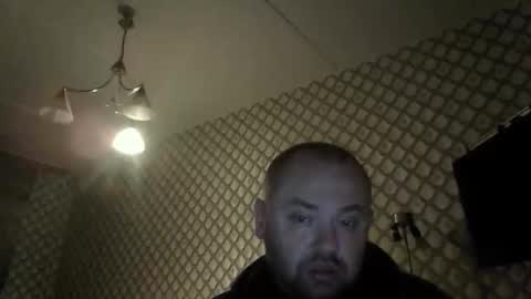 rob18997 online show from December 23, 1:01 am