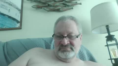 rob872217 online show from March 18, 6:47 pm