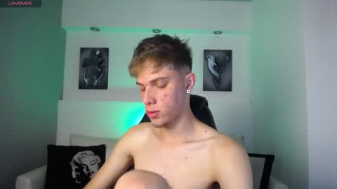 Robbin online show from March 26, 5:35 am