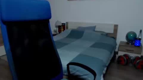 robbyshawz online show from March 12, 6:50 am