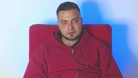 Stiven - online show from April 11, 8:51 am