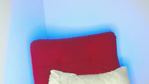 Stiven - online show from February 4, 7:45 am