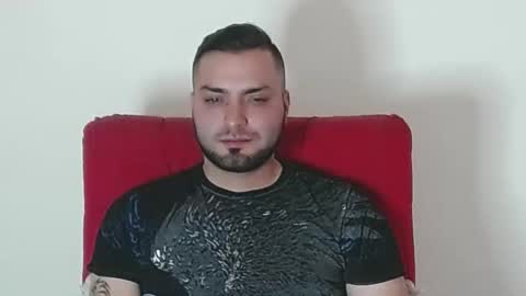 Snapshot of robert_leroy chatting on September 18, 1:48 pm Stiven - online show from September 18, 1:48 pm
