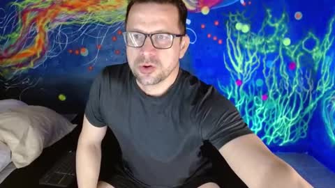 Robert online show from November 21, 1:03 am