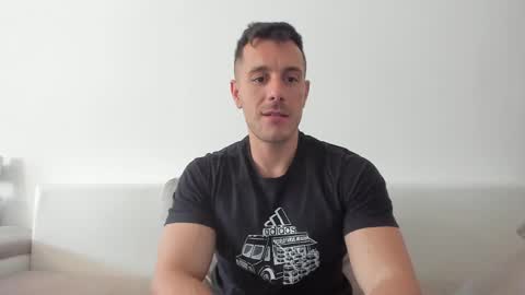 roberto4ever online show from April 9, 11:16 am