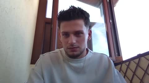 Roberto online show from September 15, 11:01 am