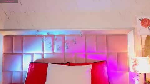 robin D online show from April 22, 3:41 pm