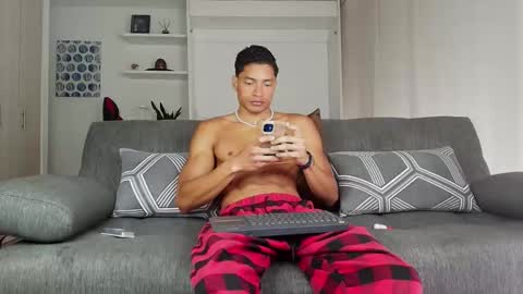 roby_millerr online show from February 5, 2:42 pm