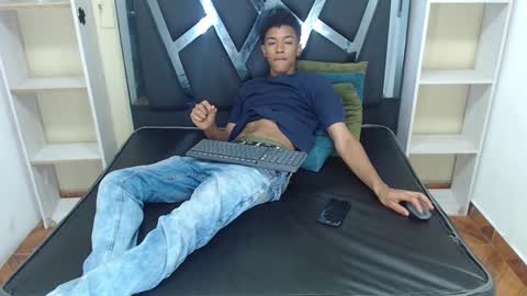 Snapshot of rocco_grey chatting on October 9, 7:30 pm ROCCO online show from October 9, 7:30 pm