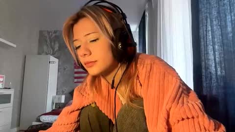 Anny online show from February 21, 11:35 am