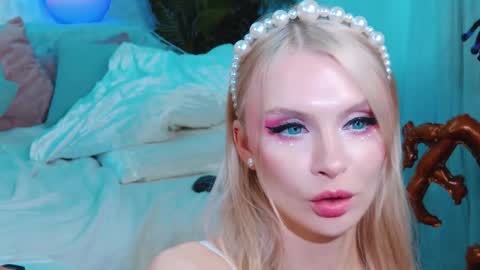 Lina and Den online show from October 29, 11:23 am