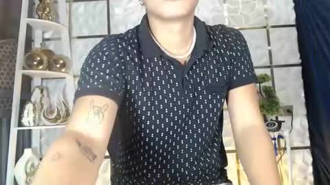 rocky_feller123 online show from January 18, 11:25 pm