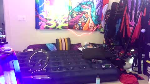 rod77knee online show from December 26, 3:38 am