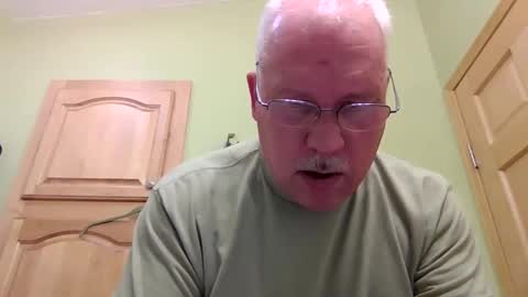 rodstud641 online show from January 8, 12:38 am