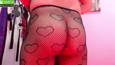 Thiago independent model online show from February 17, 8:52 pm