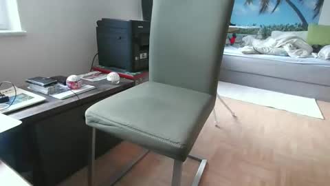 rolandloser1000 online show from October 19, 3:16 pm