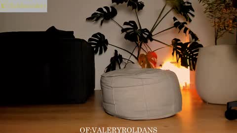 Valery Roldans online show from March 7, 6:13 am