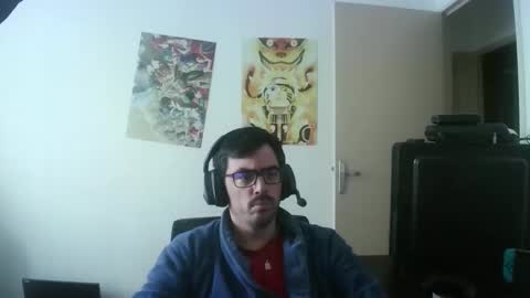Snapshot of romainb72 chatting on October 26, 2:50 pm romainb72 online show from October 26, 2:50 pm