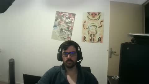 romainb72 online show from November 17, 6:38 am