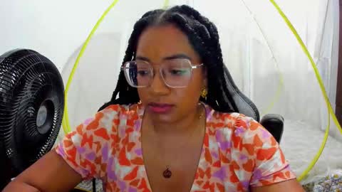 Is A Belle online show from November 2, 8:20 pm