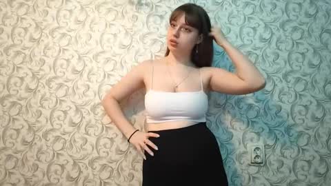 Alya online show from December 15, 1:07 pm