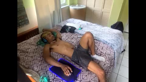 romeotyn online show from March 3, 11:03 pm