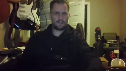 ronniejohnston13 online show from March 22, 7:56 am