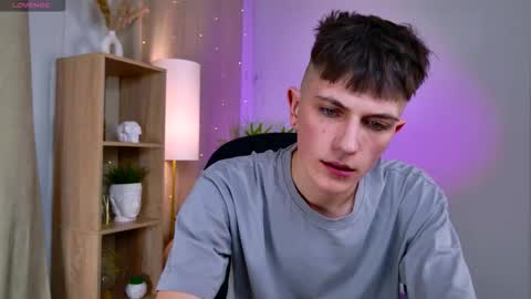 Rony online show from February 3, 8:02 pm