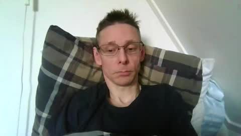 rororober online show from February 12, 9:35 am