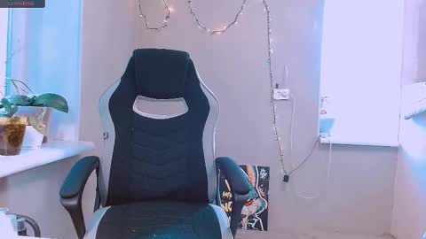 rosa843850 online show from November 26, 1:30 pm