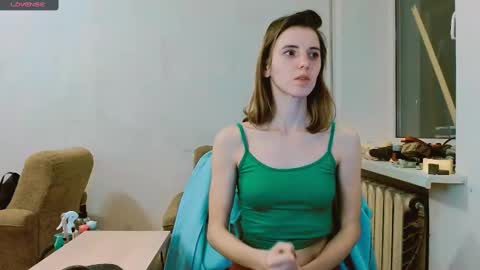 rosa843850 online show from February 16, 9:16 pm