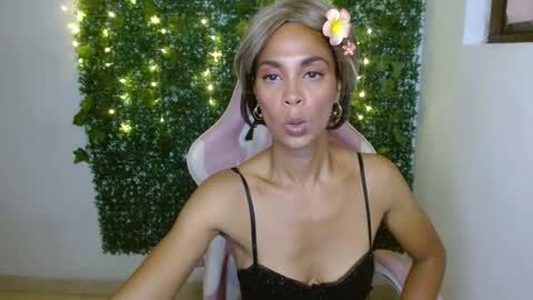 rosa online show from March 6, 2:43 am