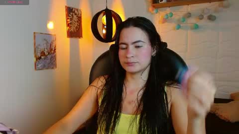 R O S A L I A online show from June 16, 4:38 am