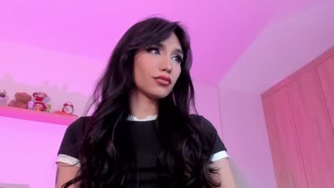 Rose Saenz online show from April 17, 8:44 pm