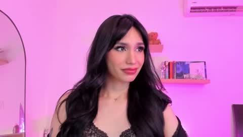 Rose Saenz online show from December 15, 7:21 pm