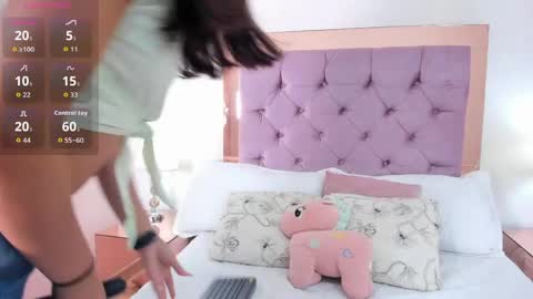 Rose allure online show from April 20, 11:35 am