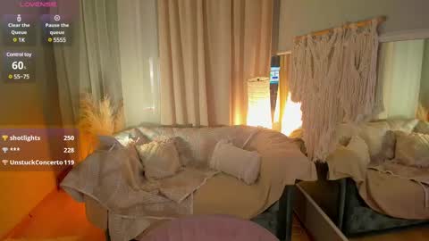 Rose online show from February 27, 2:03 am