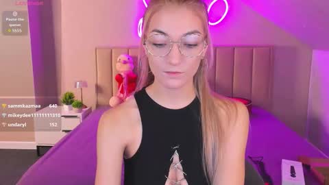 Kimberlly online show from November 16, 12:56 am