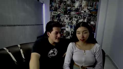 Snapshot of roseandviktor23 chatting on October 19, 5:12 am Rose Sins and Don Viktor online show from October 19, 5:12 am