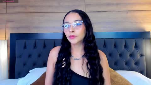 roseaurora online show from April 5, 12:24 pm