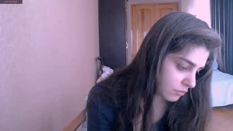 Rose online show from March 11, 6:08 am