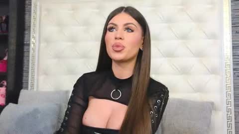 Gabriela online show from October 30, 8:48 am