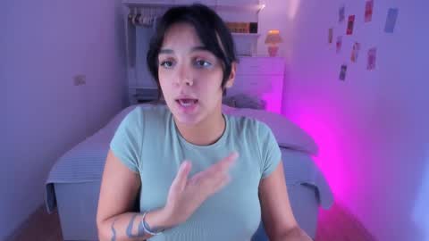 Roshelle online show from February 8, 11:33 am