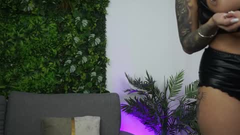 Amii online show from March 28, 8:10 pm